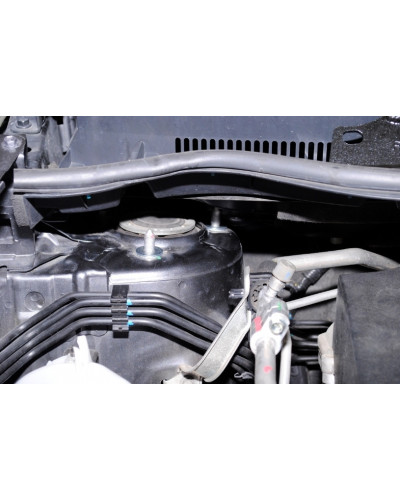 HARDRACE FRONT STRUT BAR TOYOTA, COROLLA/ALTIS/AURIS, WISH, E140 06-13, E170 13-18, ZGE20 09-17 : KYP PERFORMANCE HOUSE