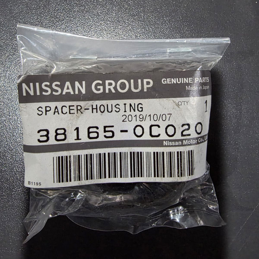 Nissan Genuine Drive Pinion Bearing Spacer 38165-0C020