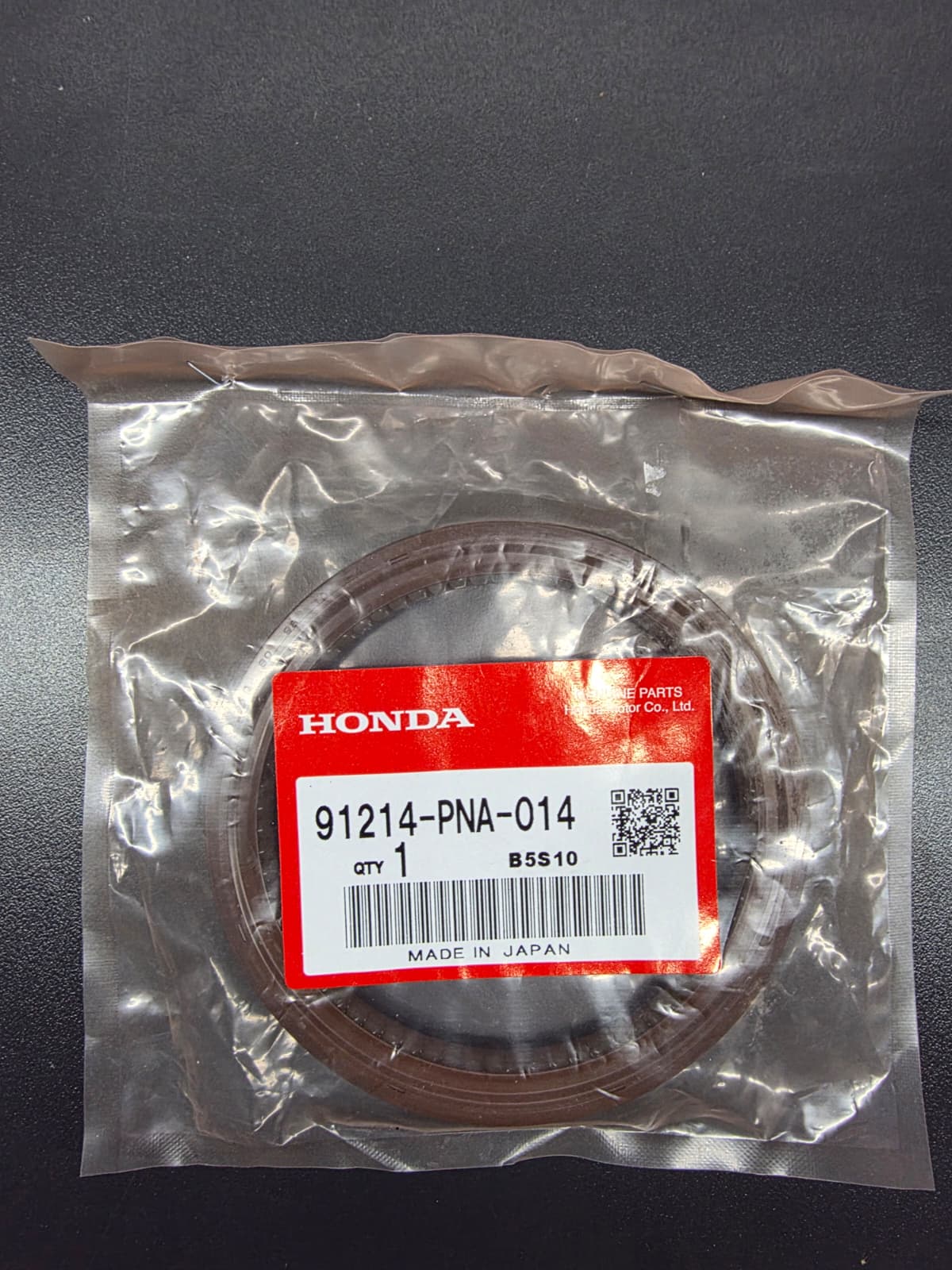 HONDA OEM REAR MAIN SEAL - DC5 EP3 CL7 FD2 FN2 CIVIC TYPE R INTEGRA