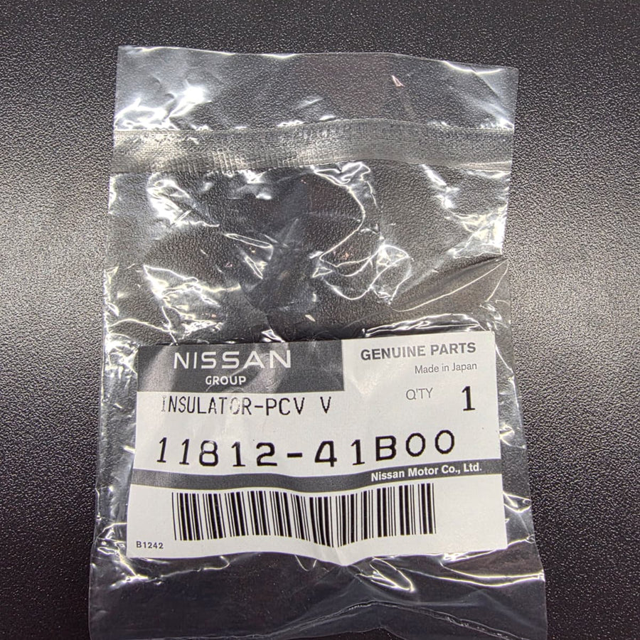 NISSAN OEM PCV VALVE INSULATOR - 11812-41B00