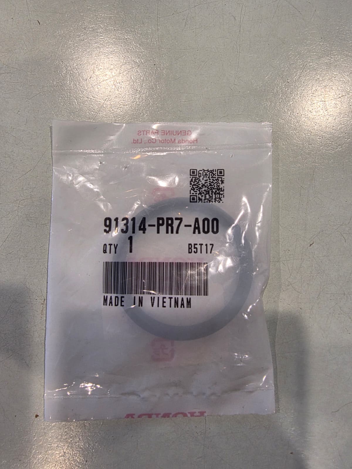 HONDA Genuine OEM O-RING 37.2 X 4.25 91314-PR7-A00