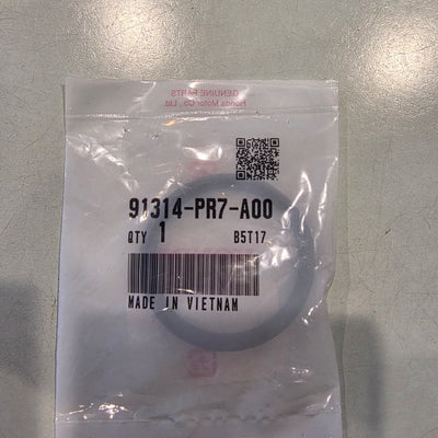 HONDA Genuine OEM O-RING 37.2 X 4.25 91314-PR7-A00