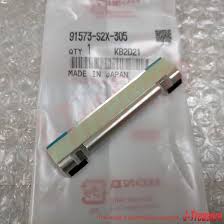 Honda Genuine CLAMP - 91573-S2X-305