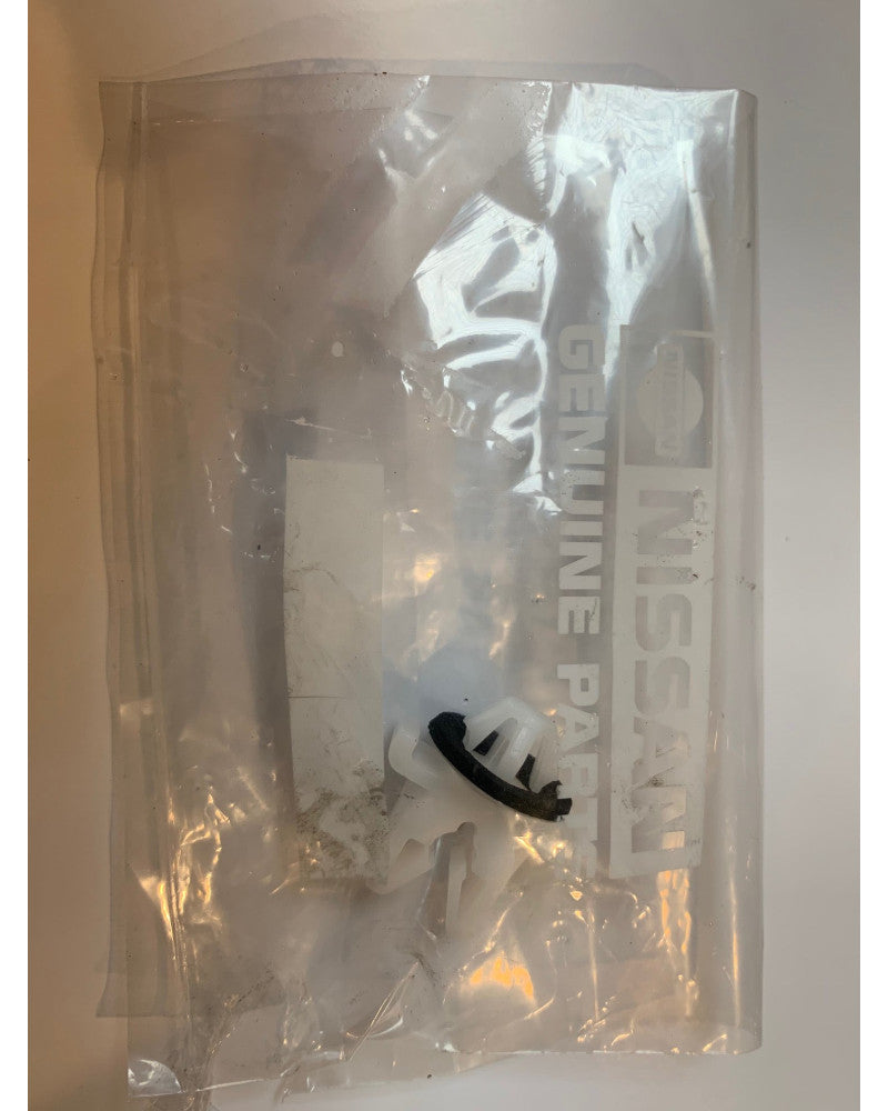 NISSAN OEM FRONT BRAKE LINE CLAMP - SKYLINE R32
