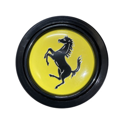 MOMO Ferrari Vintage Round Lip Horn Button